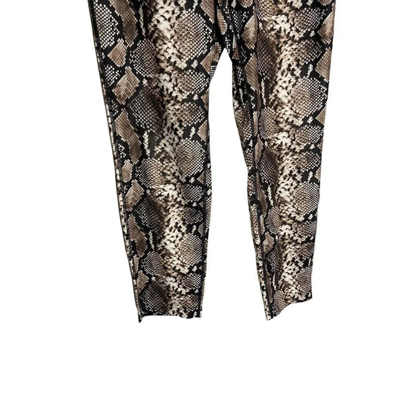 NWT PAM & GELA Move Fast Snake-Print 7/8 Leggings-sz Large - Picture 7 of 8